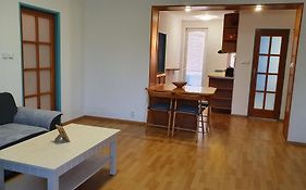 Lakeview Apartments